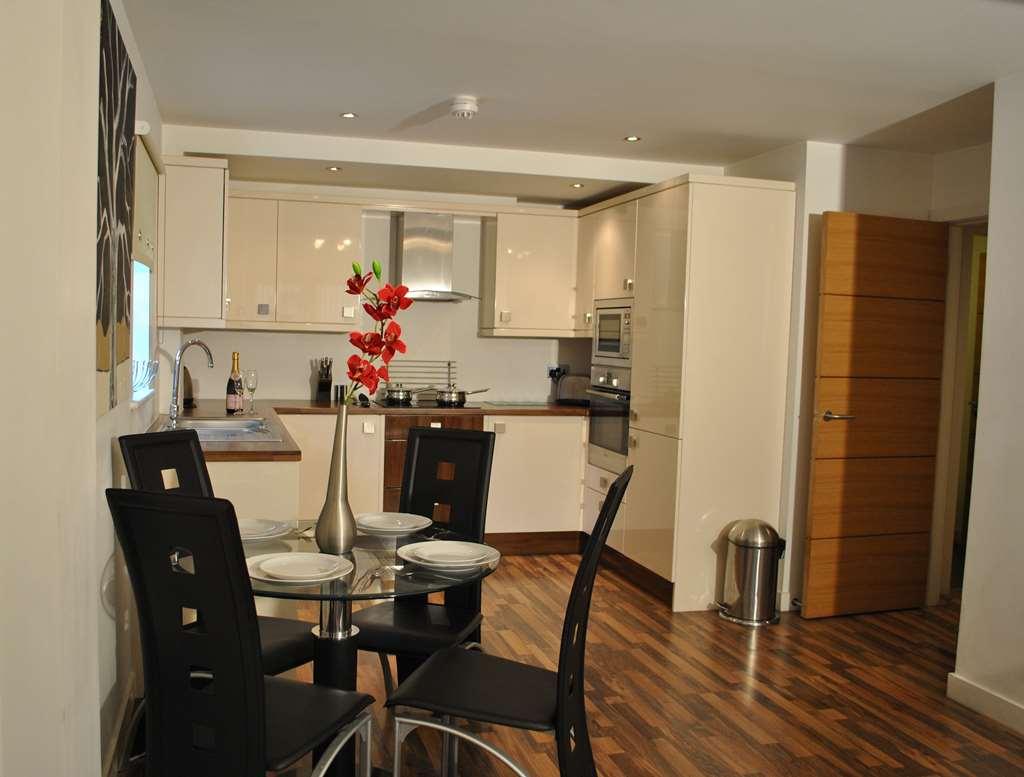 Dreamhouse Apartments Manchester City West Bilik gambar