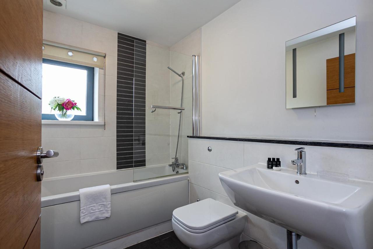 Dreamhouse Apartments Manchester City West Luaran gambar